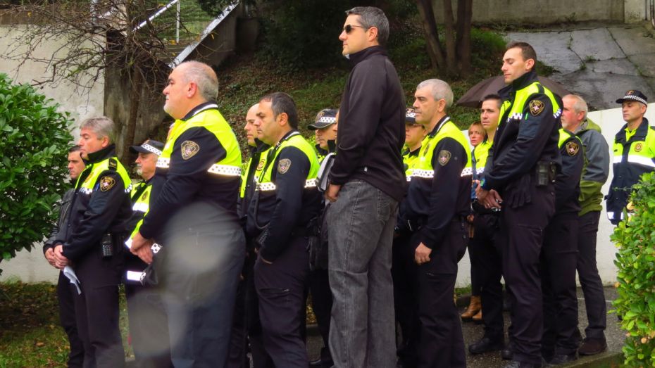 1417273205Concentracio Solidaria Policia 2.jpg